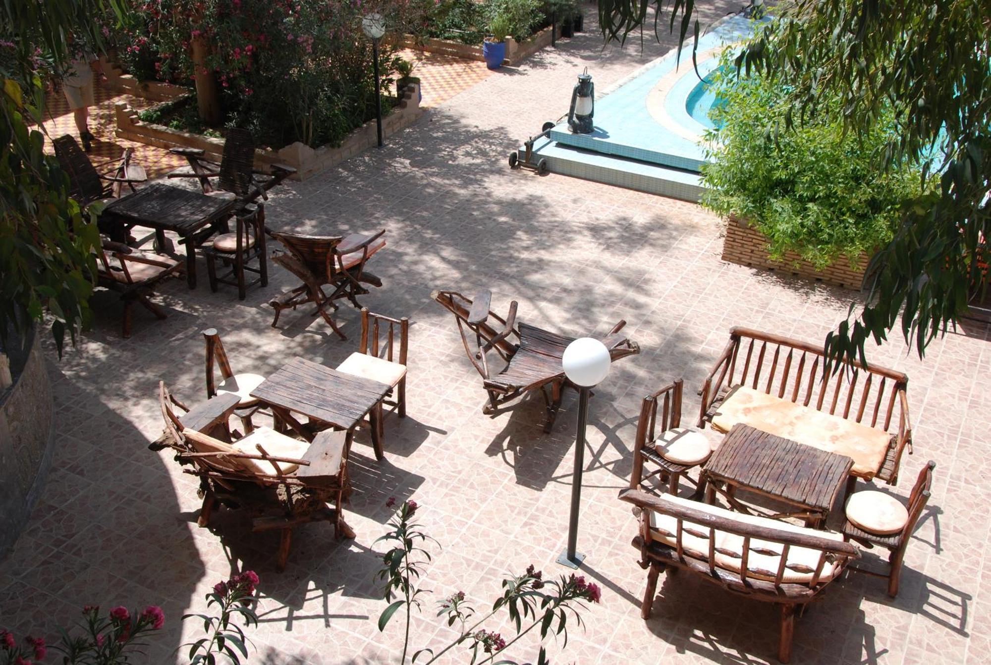 Auberge De Charme Les Dunes D'Or Merzouga Exterior photo